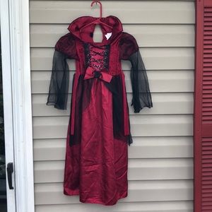 Walmart girls dark red/black Halloween costume $5/25